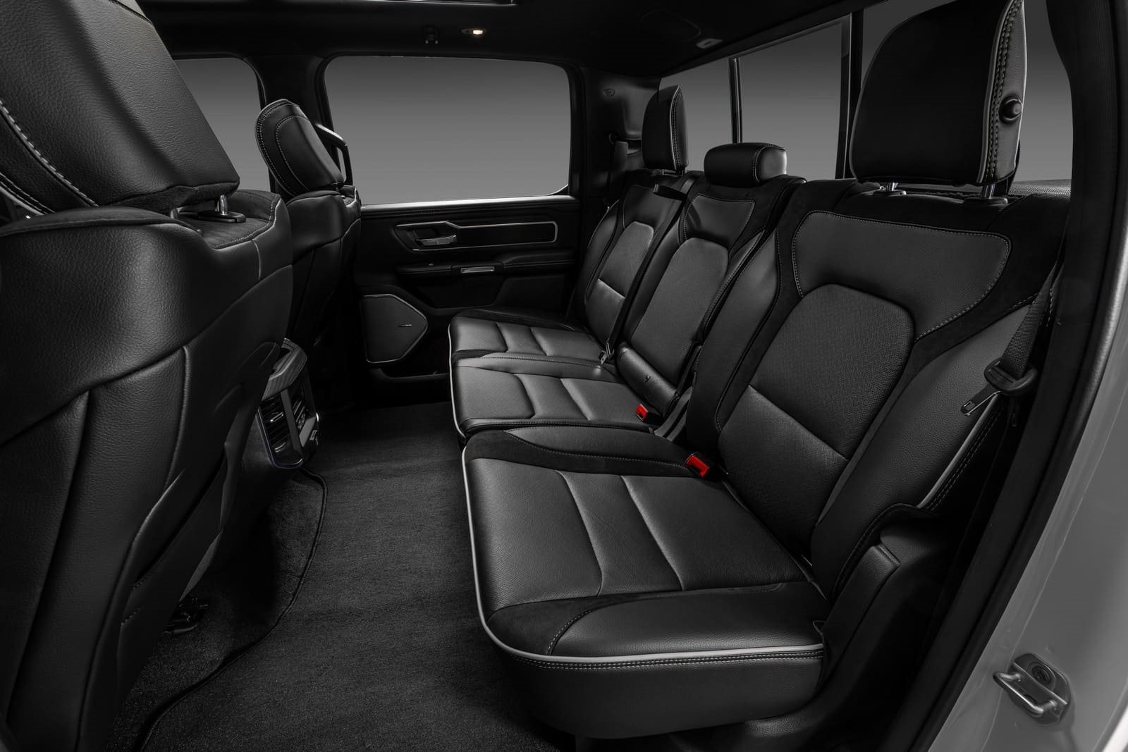 2025 - RAM 1500 LARAMIE NIGHT EDITION, foto 19