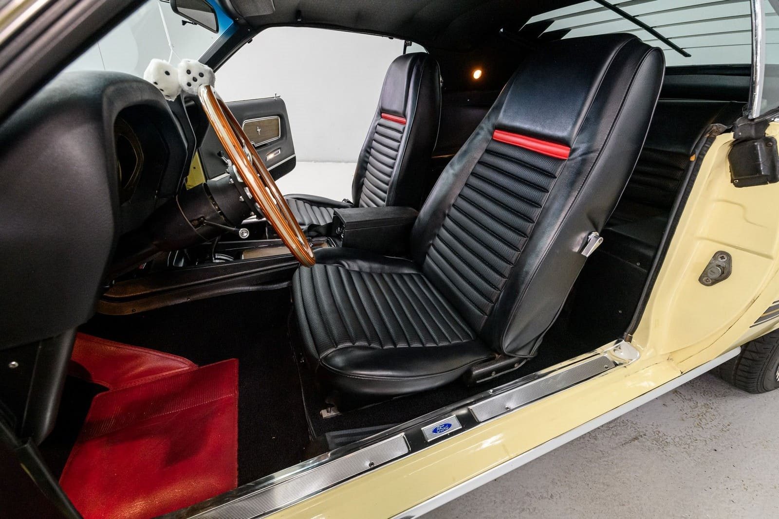 1969 - FORD MUSTANG MACH 1 MEADOWLARK YELLOW, foto 42