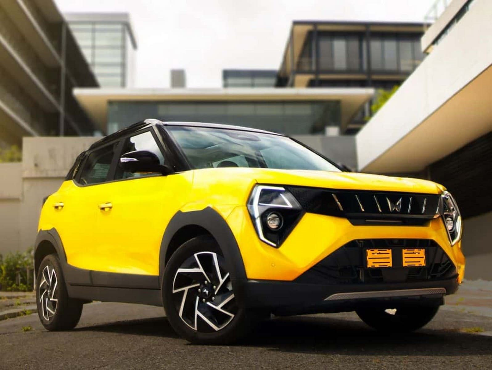 2024 - MAHINDRA XUV 3XO, foto 1