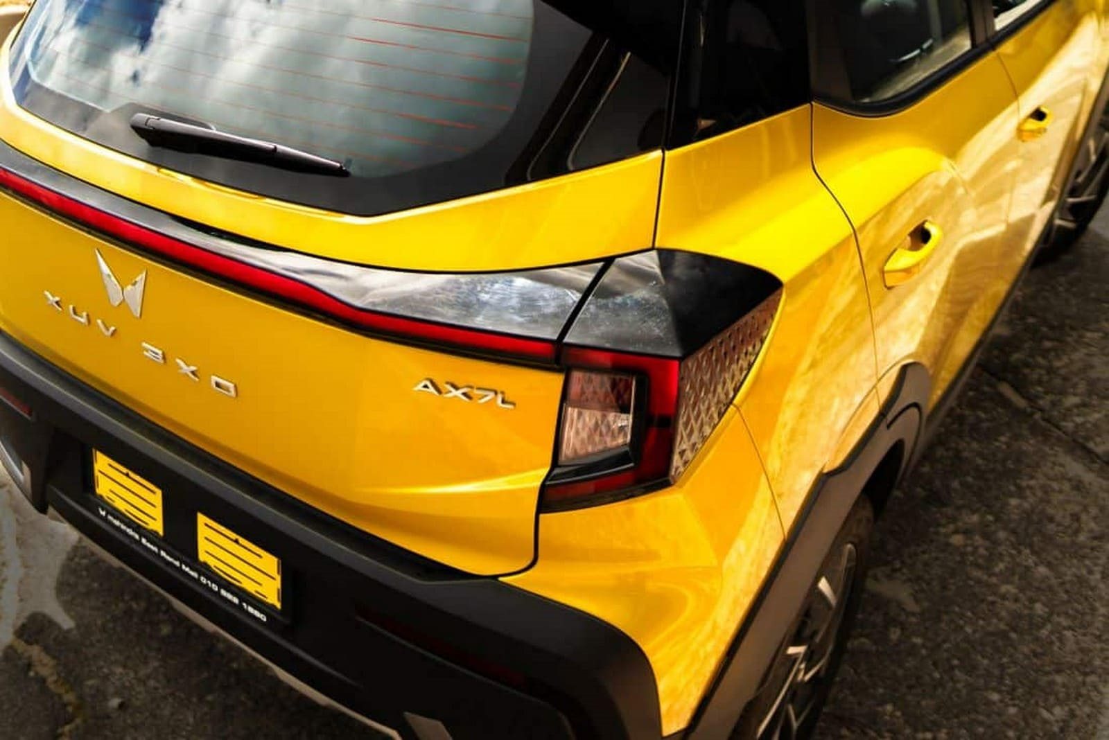 2024 - MAHINDRA XUV 3XO, foto 14