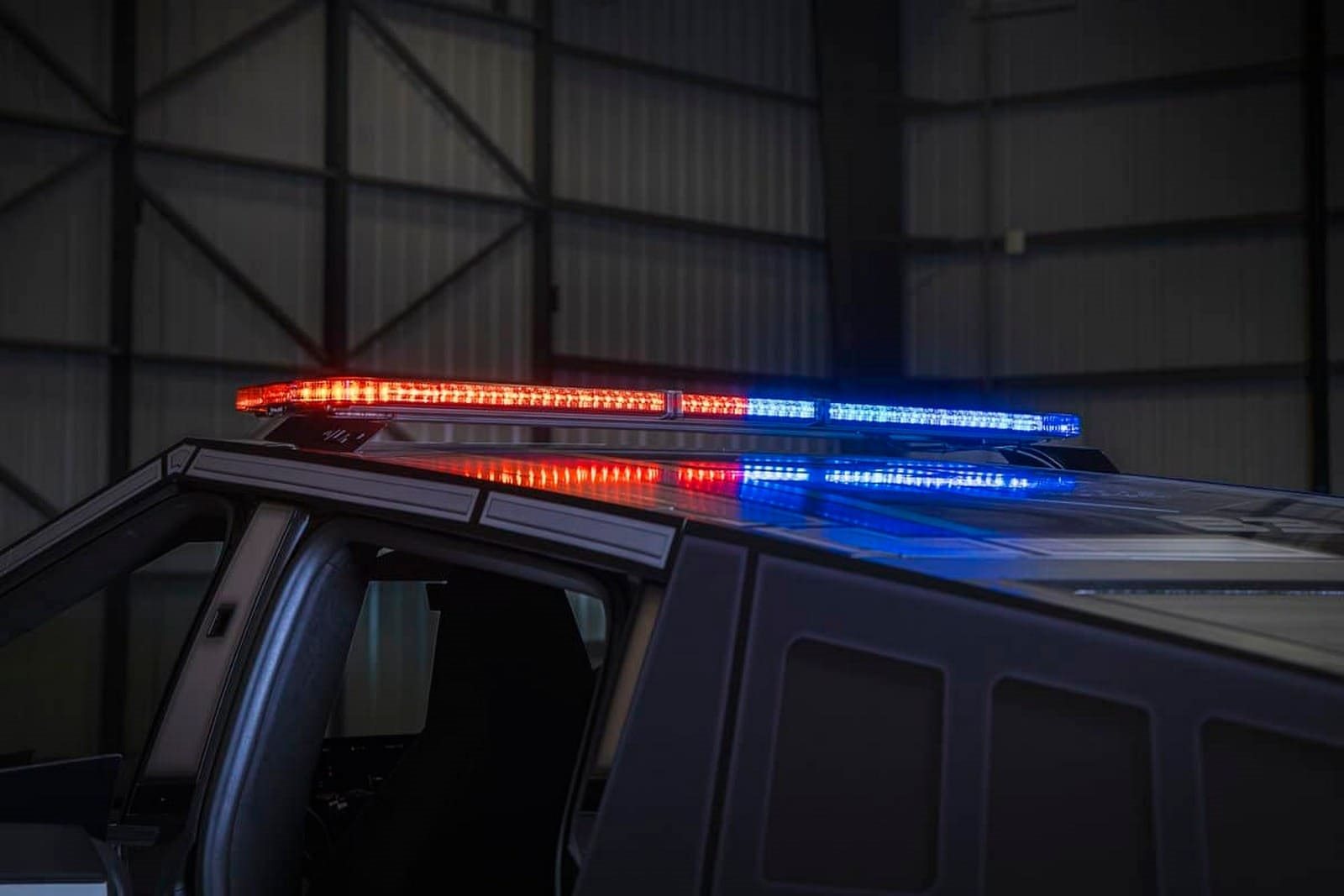 2025 - TESLA CYBERTRUCK IRVINE POLICE, foto 6