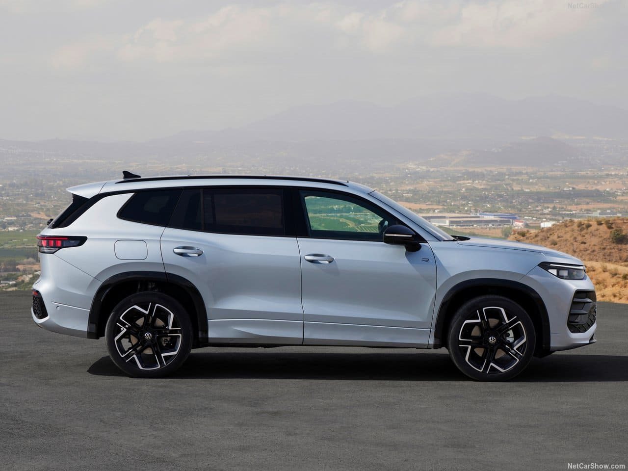 2025 - VOLKSWAGEN TAYRON, foto 48