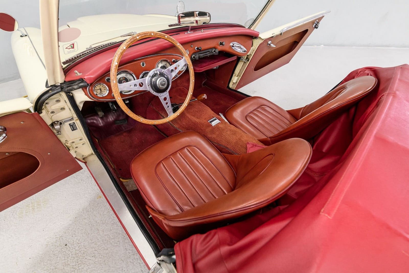 1960 - AUSTIN-HEALEY 3000 MK-I BT7 CREAM/RED, foto 16