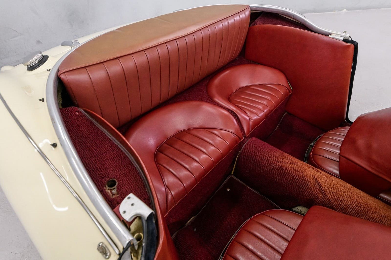 1960 - AUSTIN-HEALEY 3000 MK-I BT7 CREAM/RED, foto 27