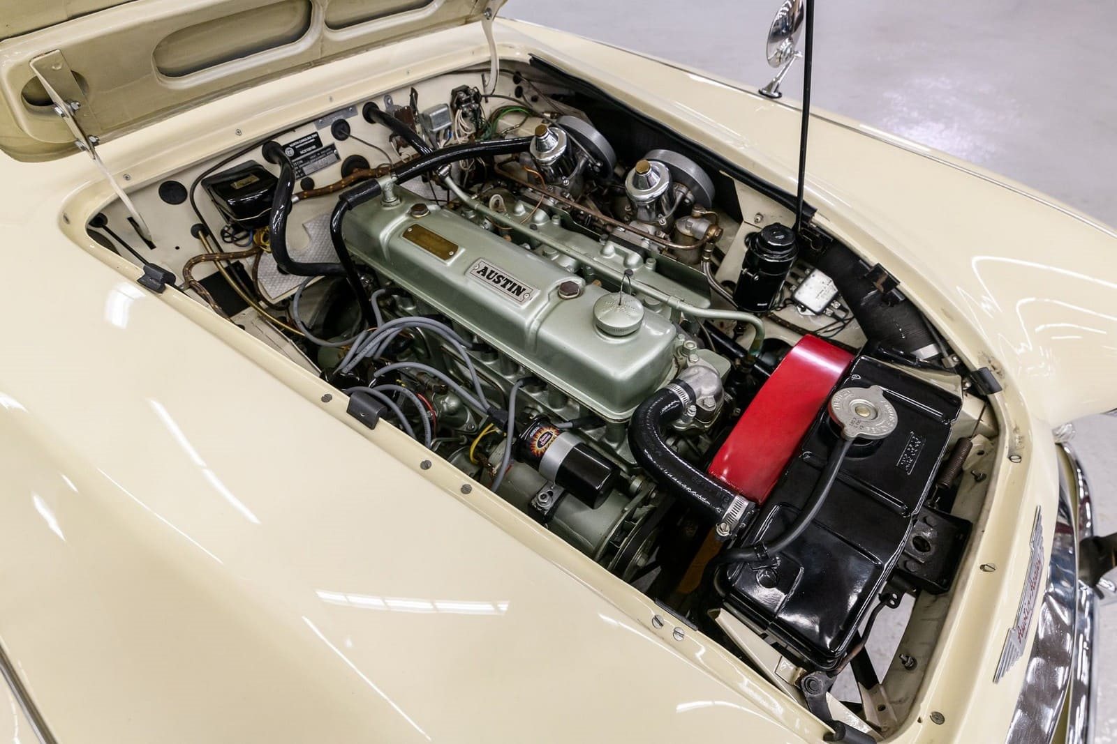 1960 - AUSTIN-HEALEY 3000 MK-I BT7 CREAM/RED, foto 36