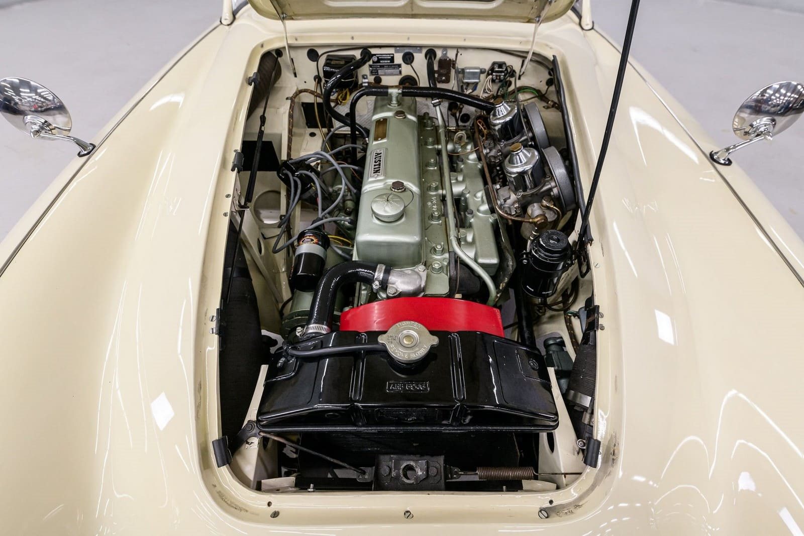 1960 - AUSTIN-HEALEY 3000 MK-I BT7 CREAM/RED, foto 37