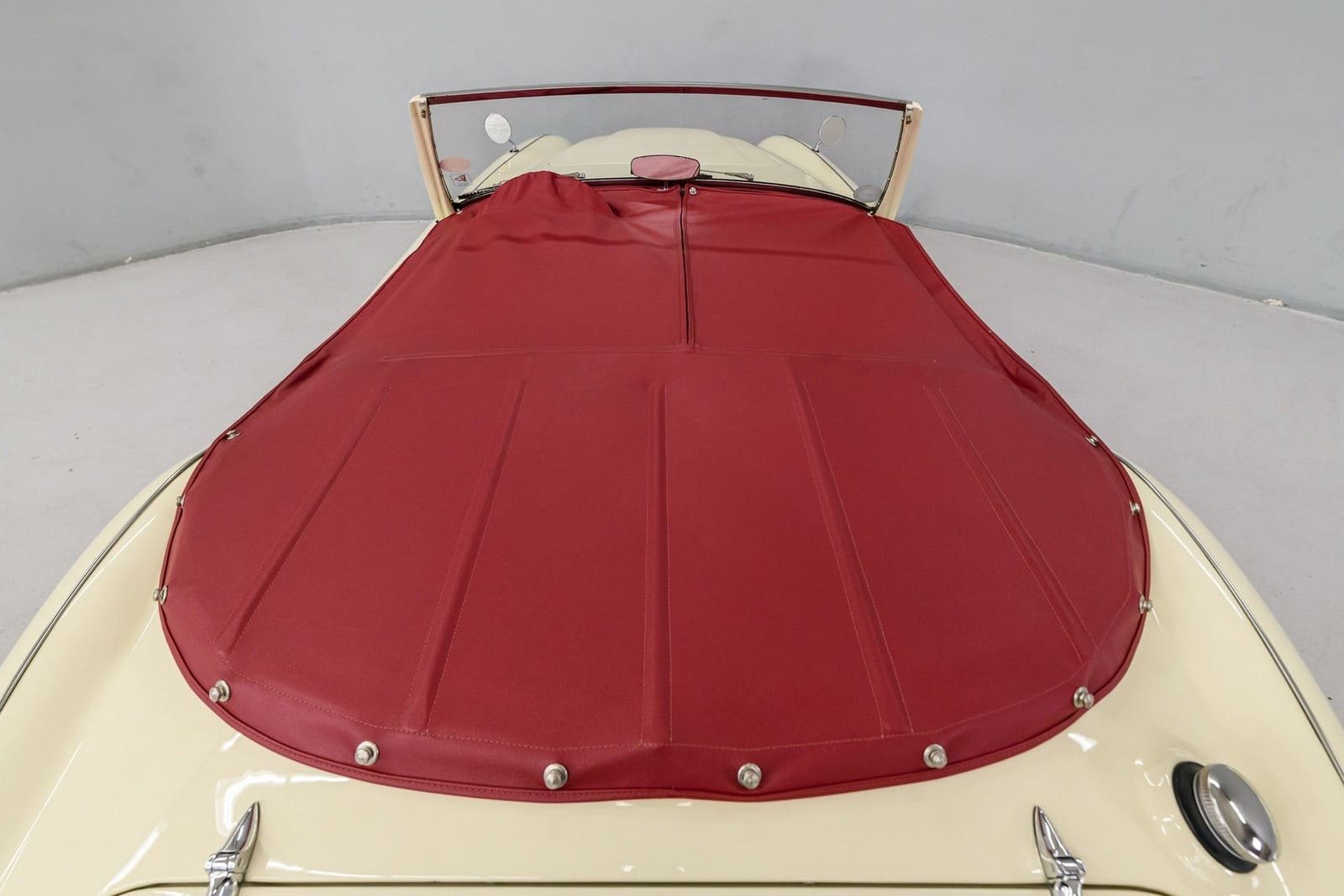 1960 - AUSTIN-HEALEY 3000 MK-I BT7 CREAM/RED, foto 44