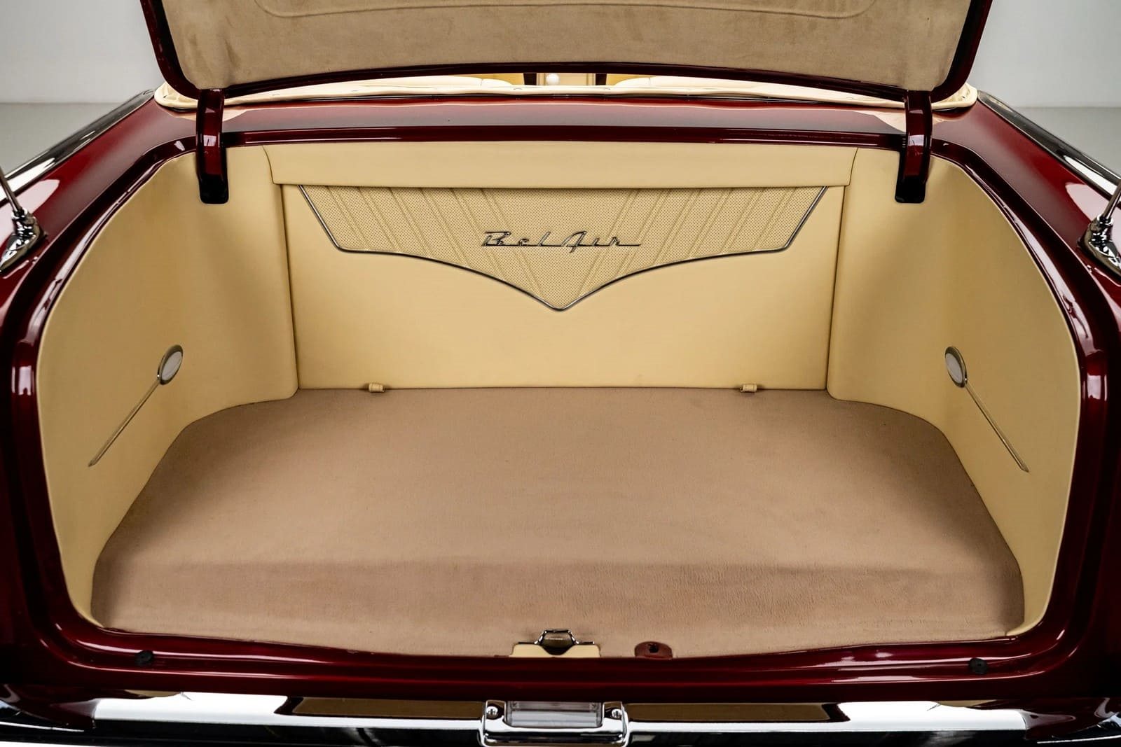 CHEVROLET BEL AIR CONVERTIBLE RESTOMOD, foto 39