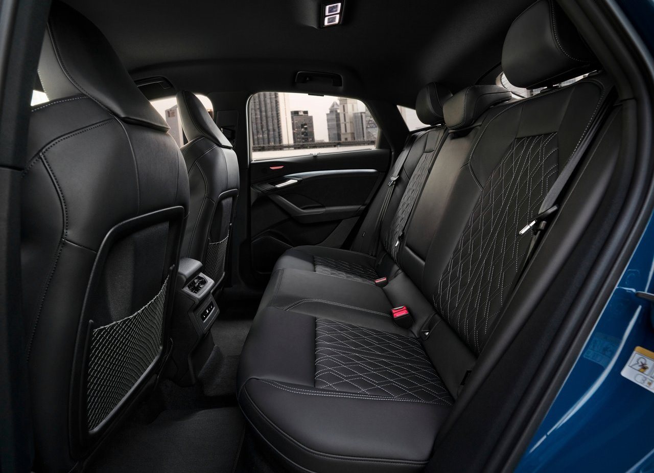 2025 - AUDI SQ6 SPORTBACK E-TRON, foto 19