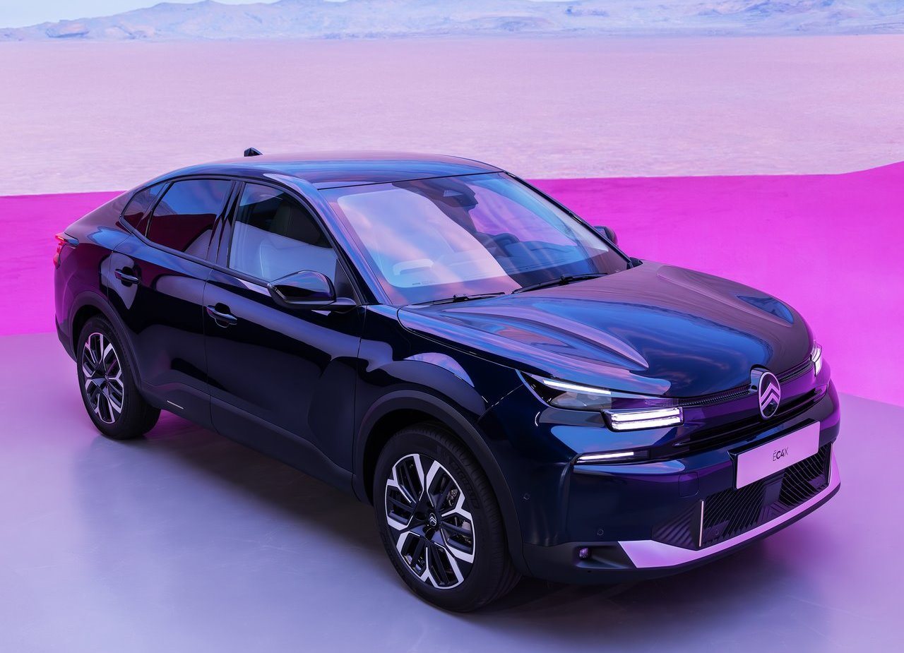 2025 - CITROËN C4 X, foto 1