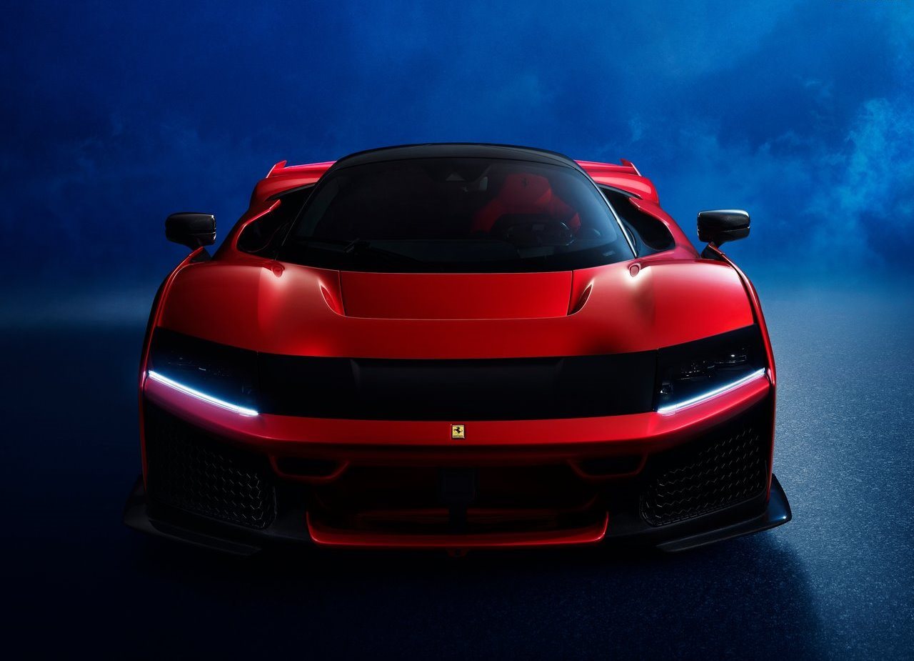 FERRARI F80, foto 10