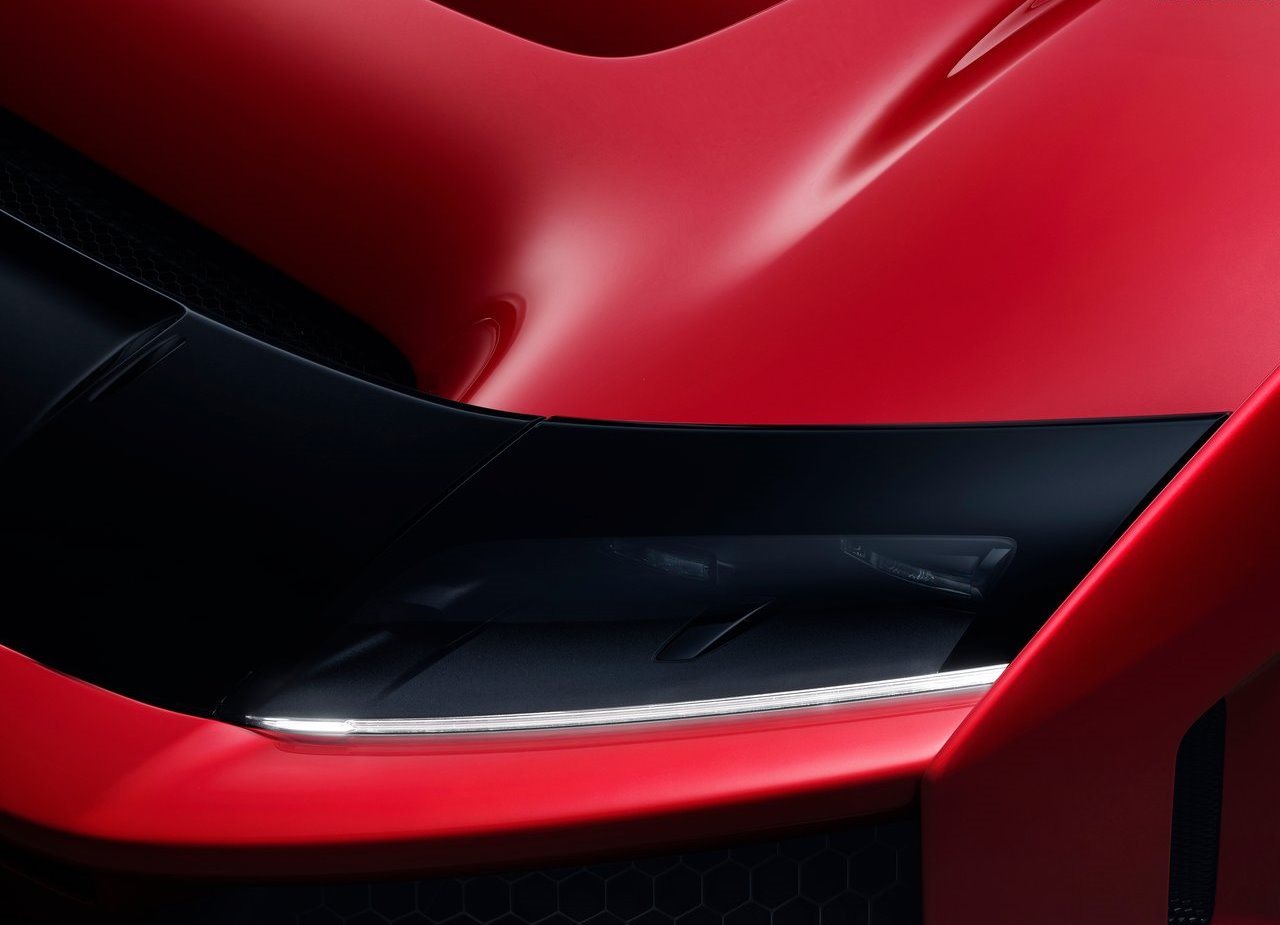 FERRARI F80, foto 17