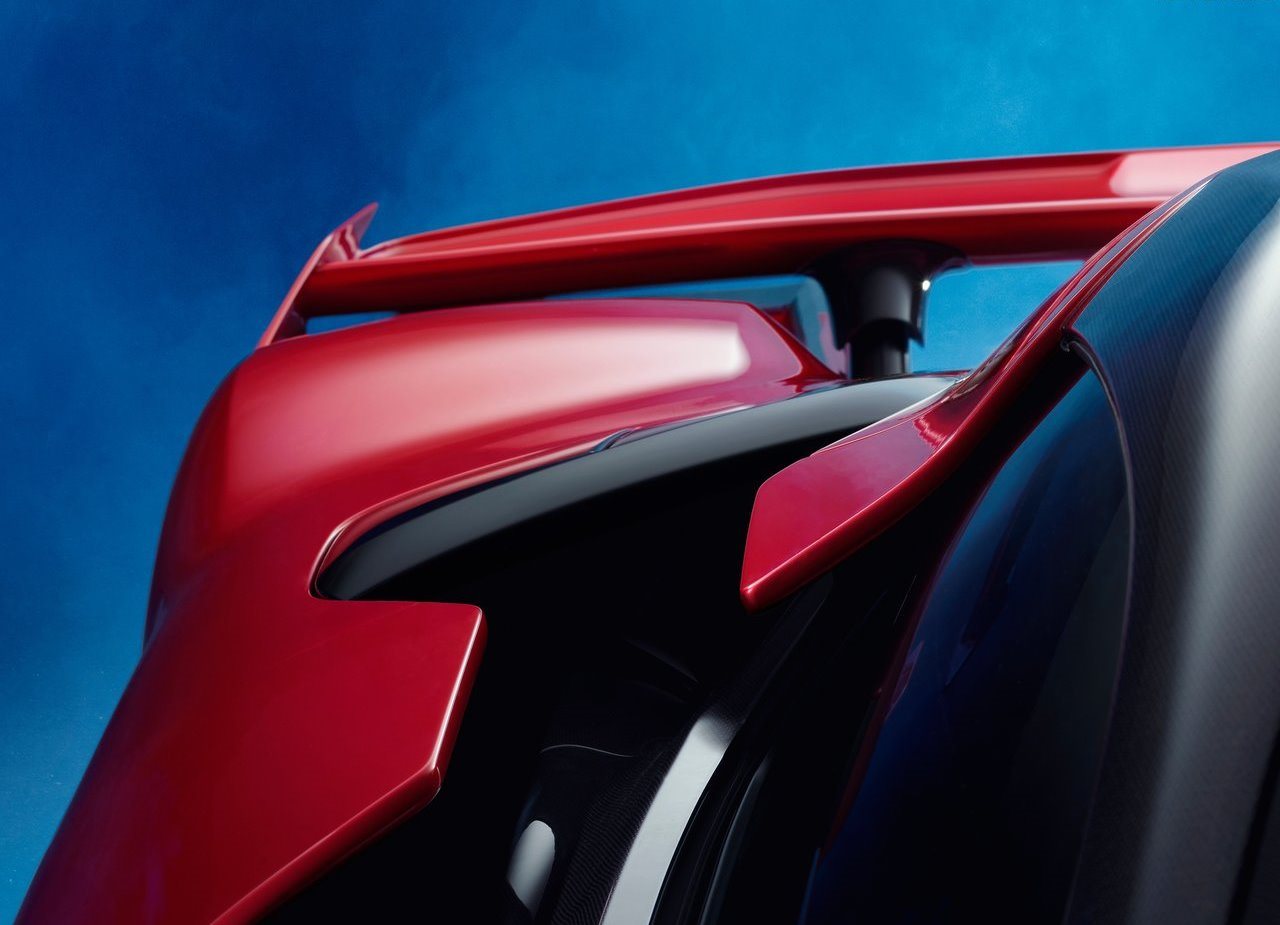 FERRARI F80, foto 18