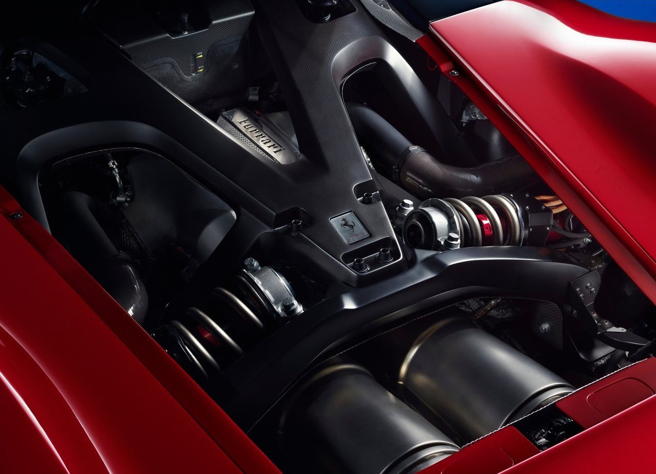 FERRARI F80, foto 21