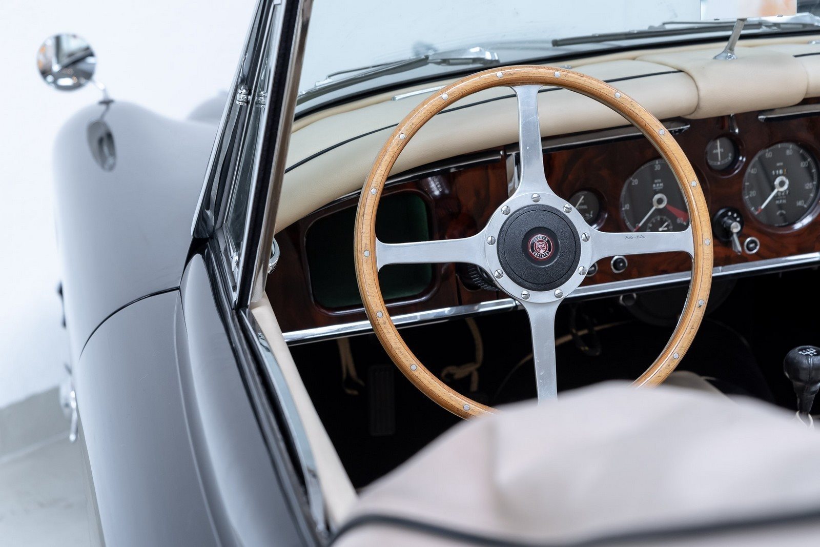 1957 - JAGUAR XK150 ROADSTER BLACK, foto 12