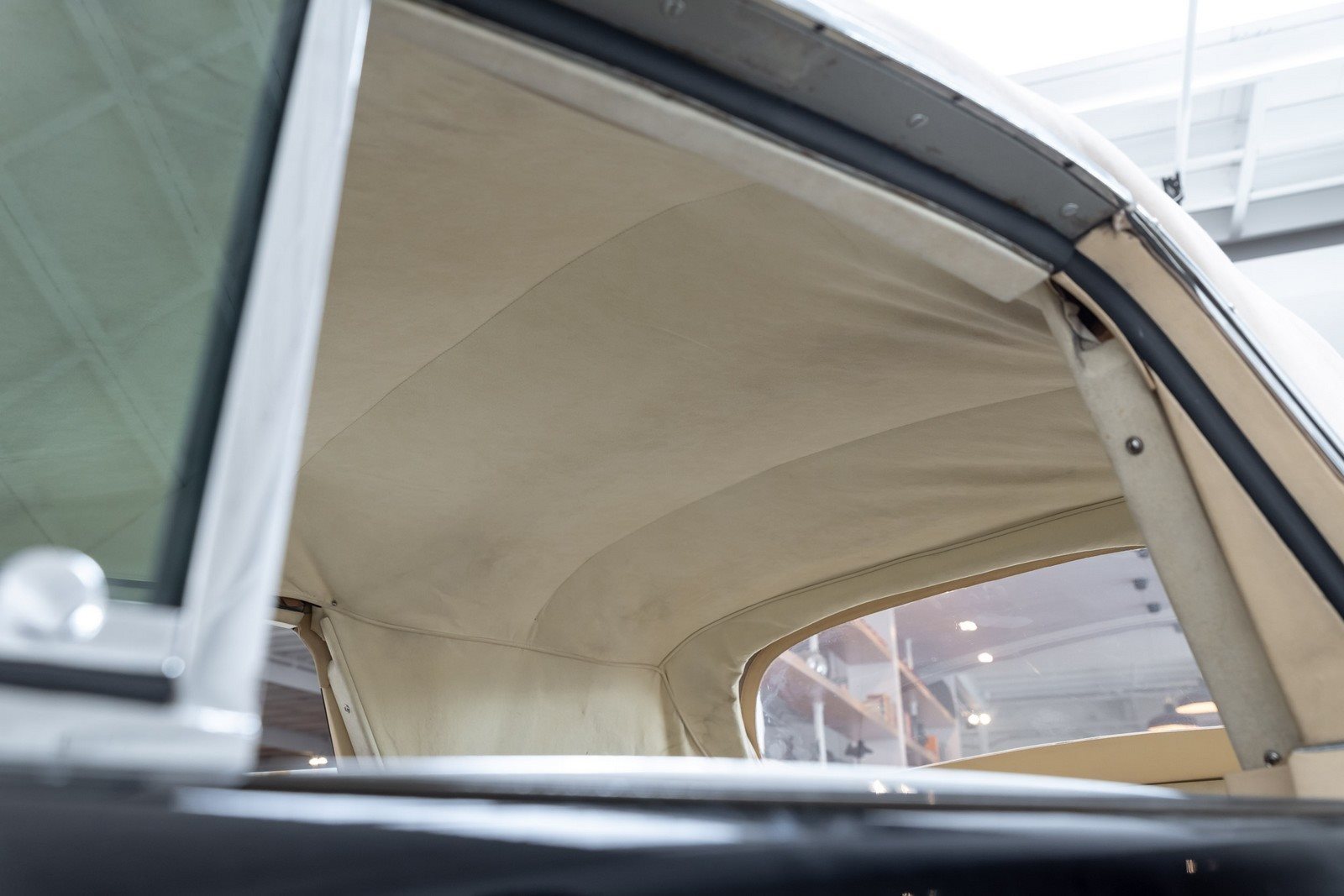 1957 - JAGUAR XK150 ROADSTER BLACK, foto 14