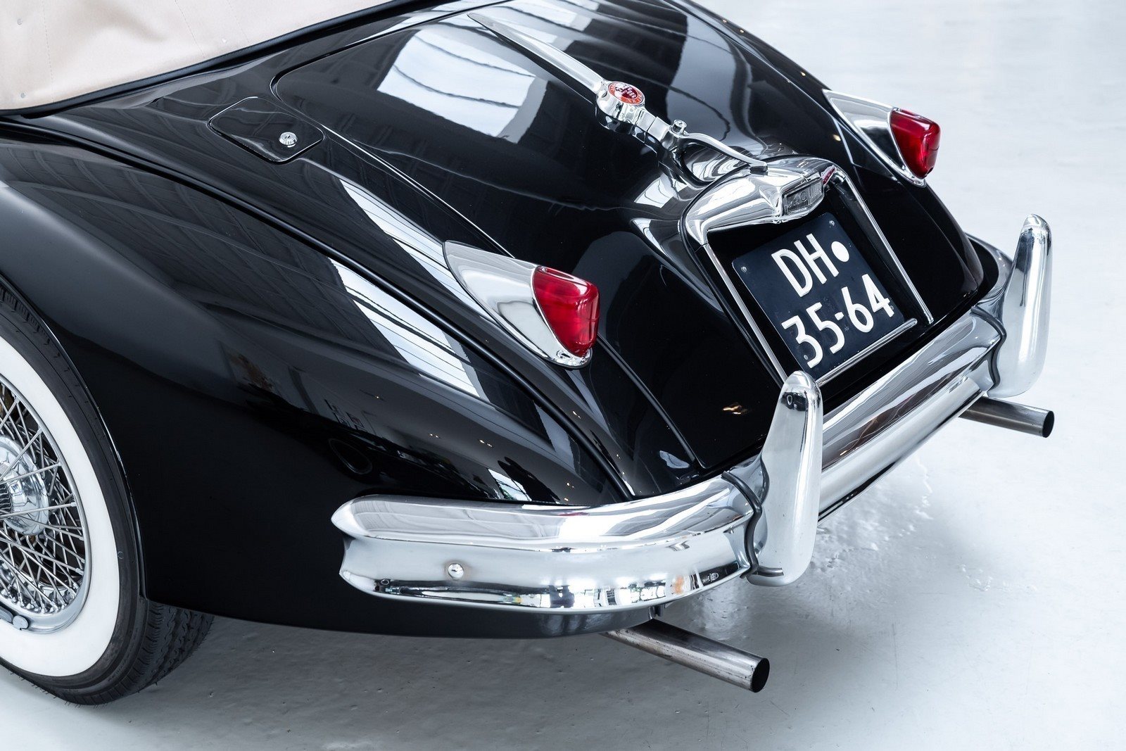 1957 - JAGUAR XK150 ROADSTER BLACK, foto 23
