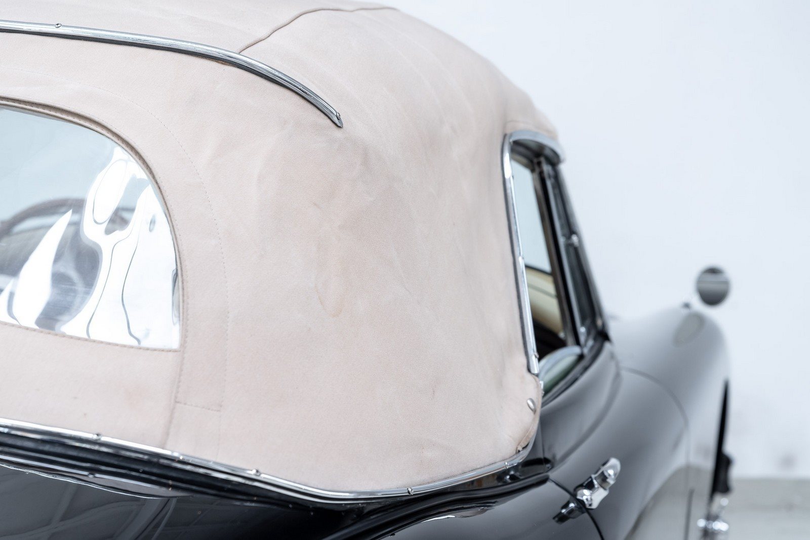 1957 - JAGUAR XK150 ROADSTER BLACK, foto 29