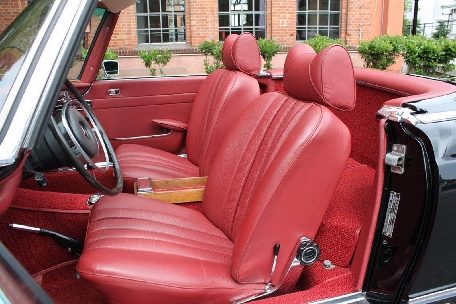 1971 - MERCEDES-BENZ 280 SL BLACK, foto 8