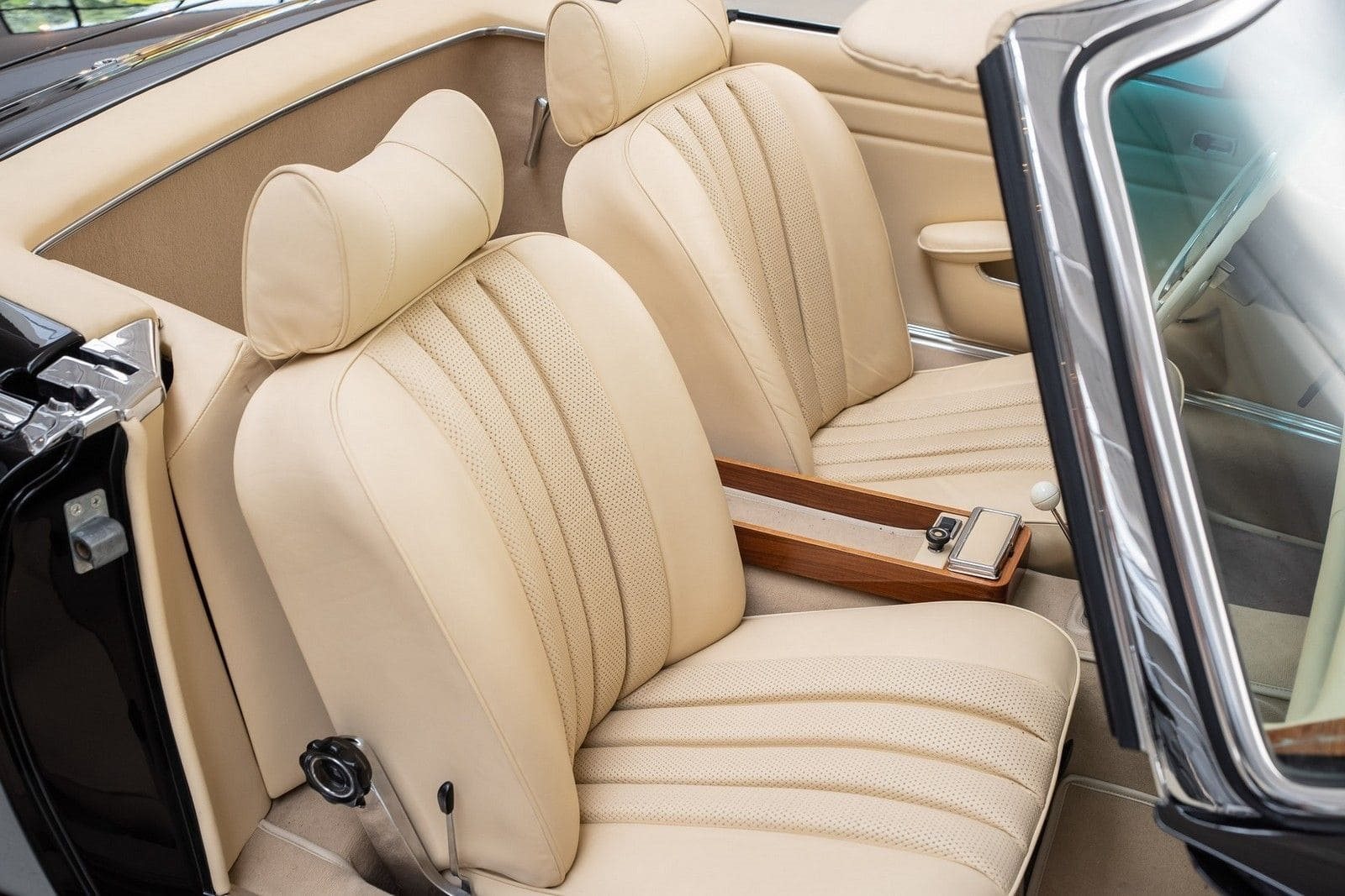 1971 - MERCEDES-BENZ 280 SL BLACK, foto 33