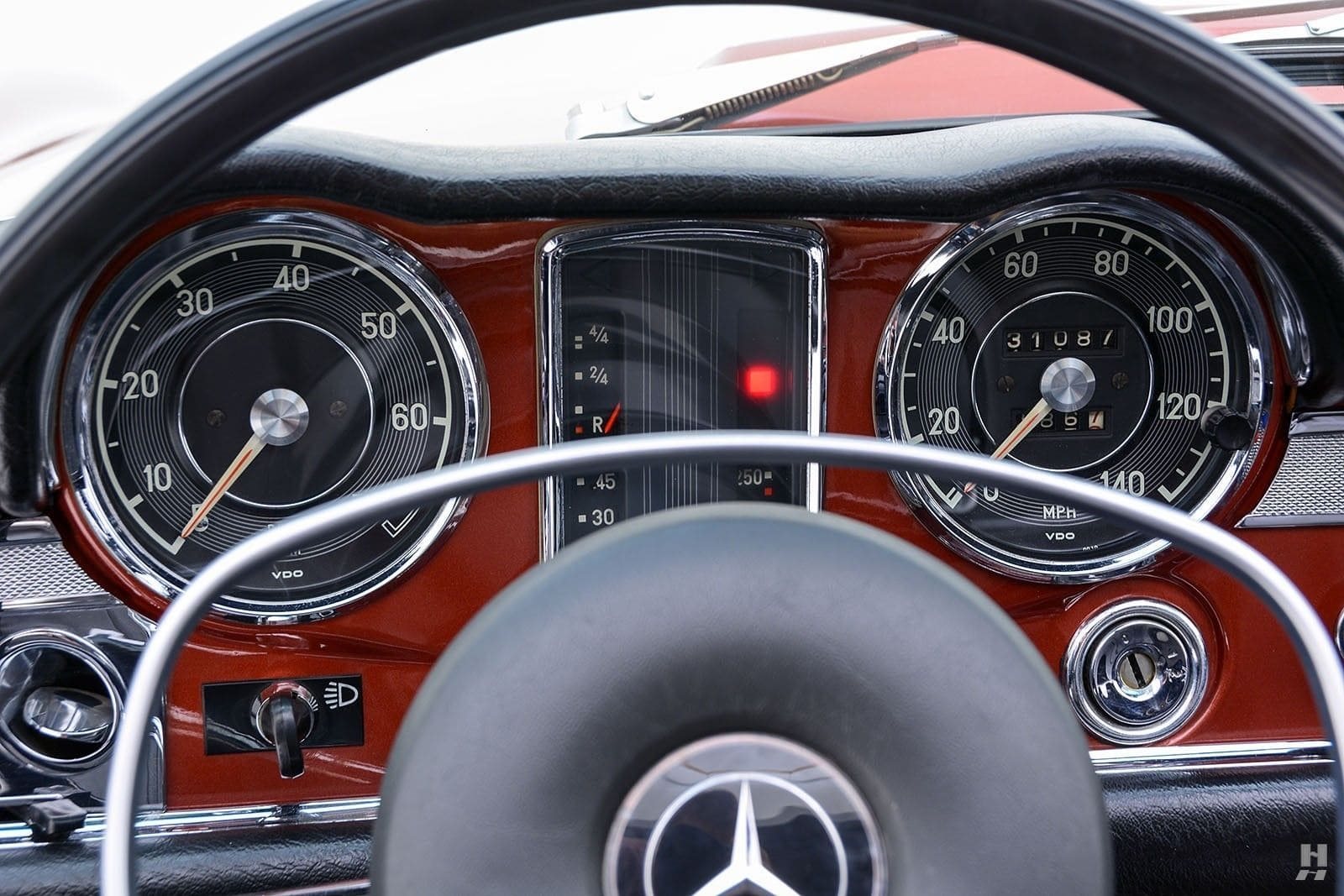 1971 - MERCEDES-BENZ 280 SL BURGUNDY RED, foto 10