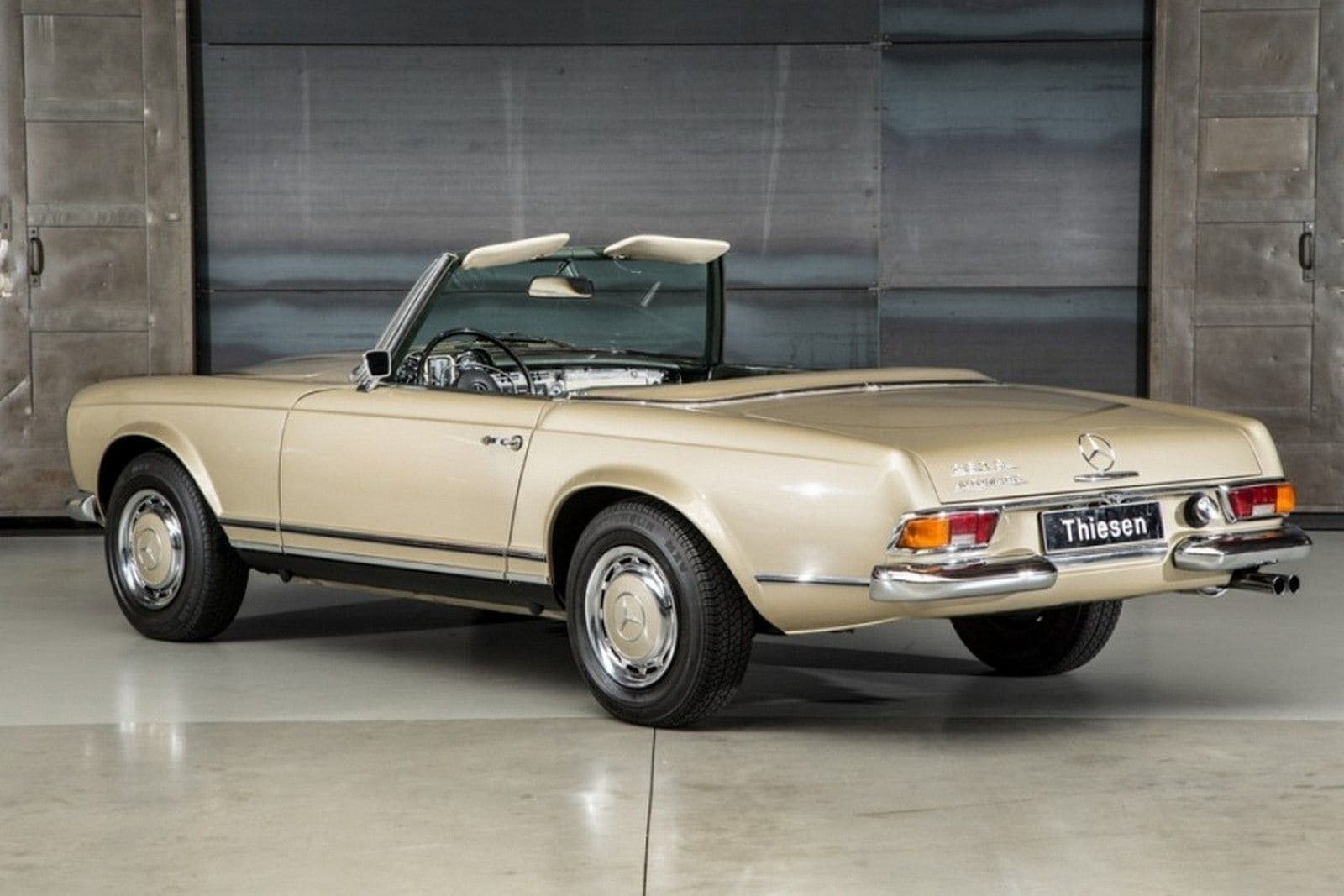 1971 - MERCEDES-BENZ 280 SL SAND BEIGE, foto 3