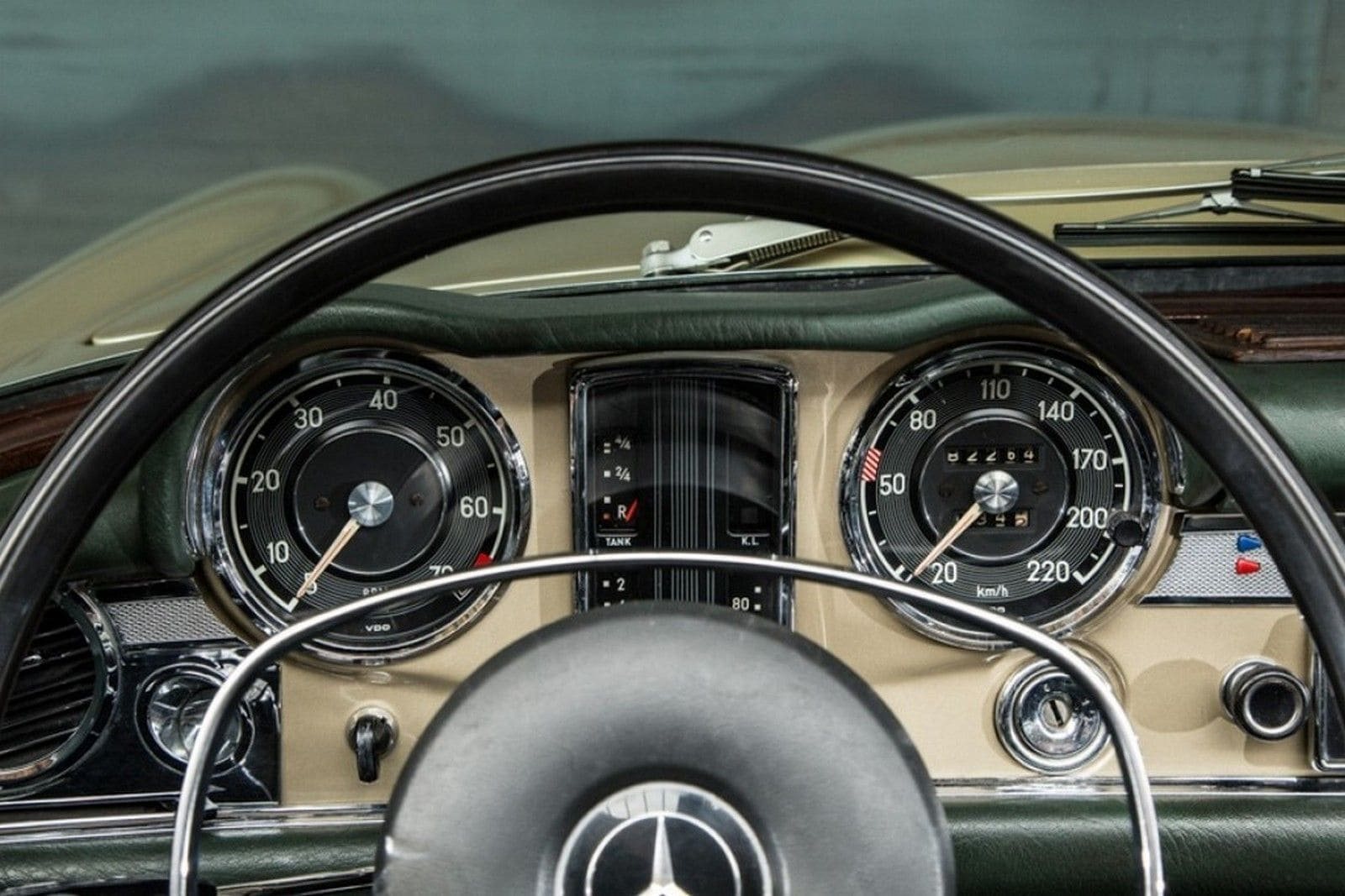 1971 - MERCEDES-BENZ 280 SL SAND BEIGE, foto 8