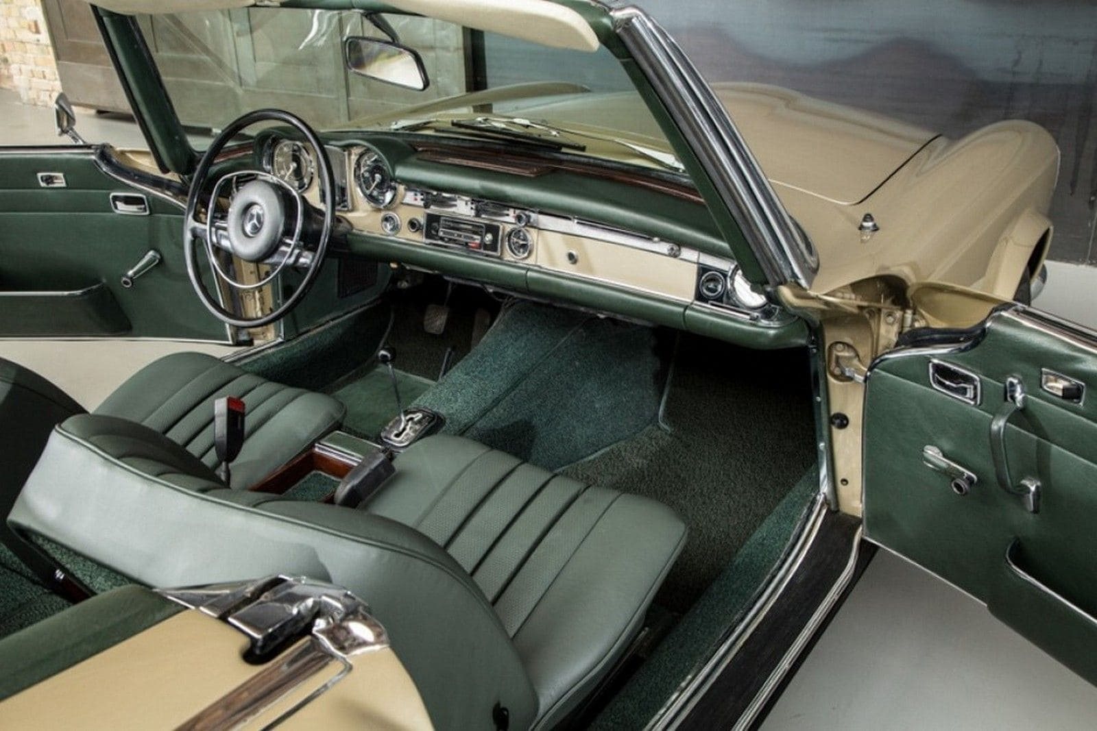 1971 - MERCEDES-BENZ 280 SL SAND BEIGE, foto 10