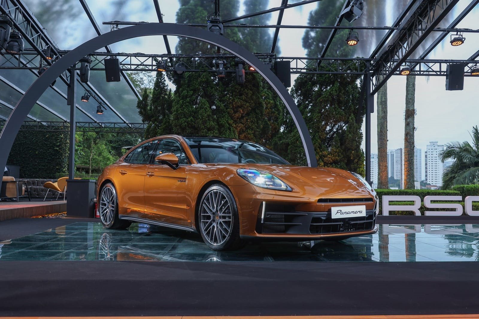 PORSCHE PANAMERA 4 E-HYBRID, foto 1