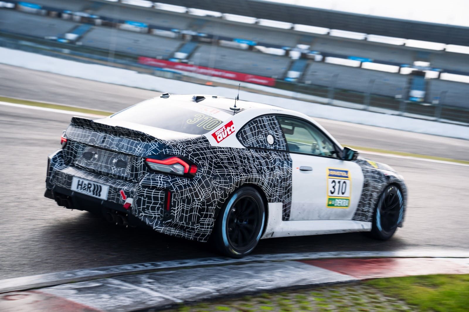 2025 - BMW M2 COUPE RACING, foto 15