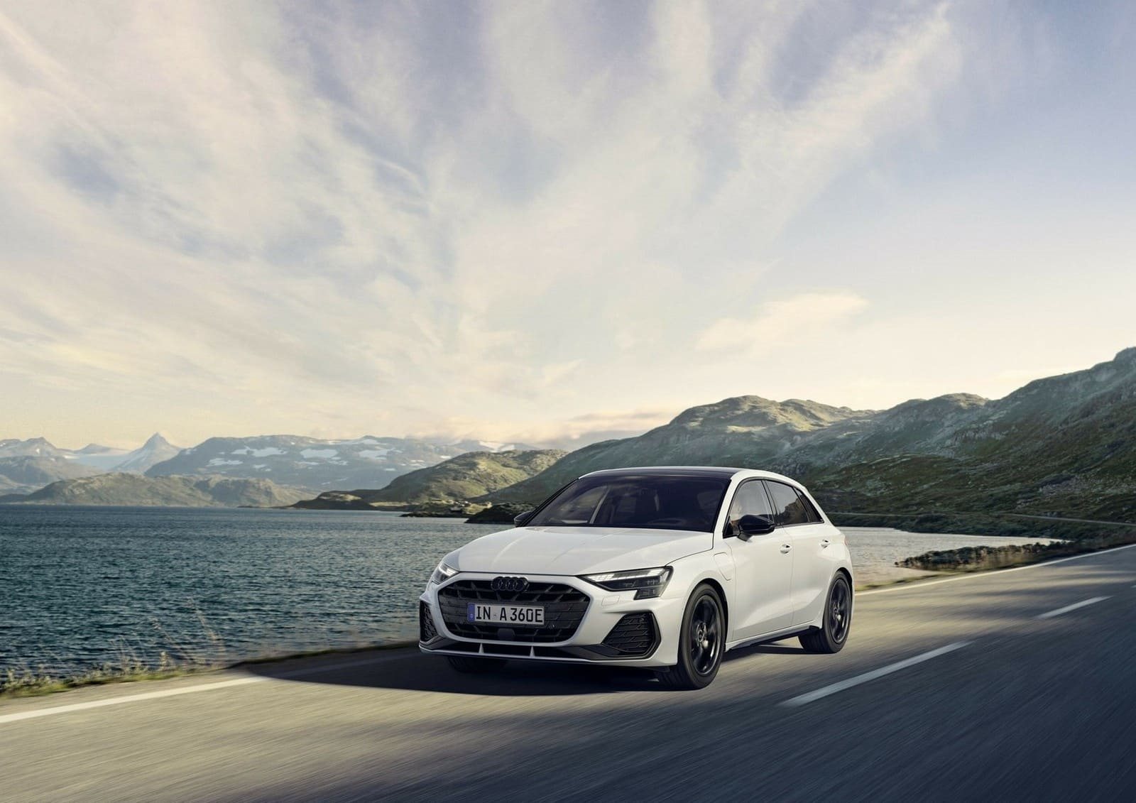 AUDI A3 SPORTBACK TFSIe, foto 1