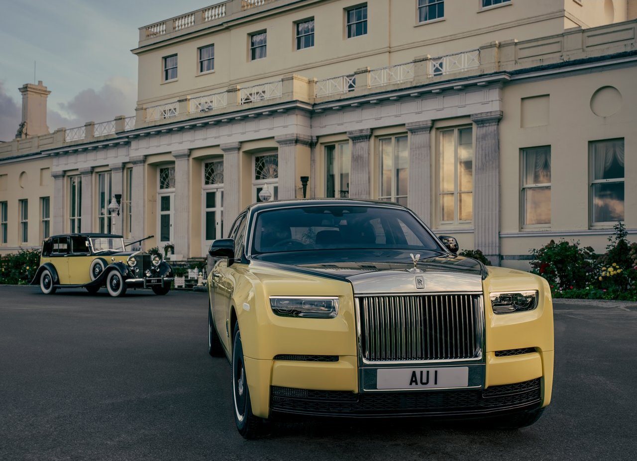 2024 - ROLLS-ROYCE PHANTOM EXTENDED GOLDFINGER, foto 2