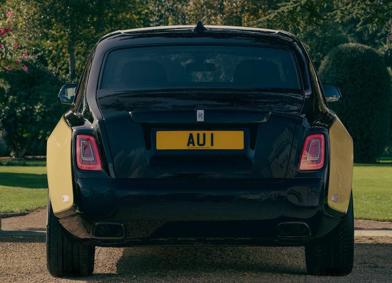 2024 - ROLLS-ROYCE PHANTOM EXTENDED GOLDFINGER, foto 9