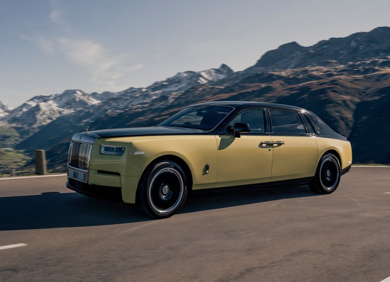 2024 - ROLLS-ROYCE PHANTOM EXTENDED GOLDFINGER, foto 11