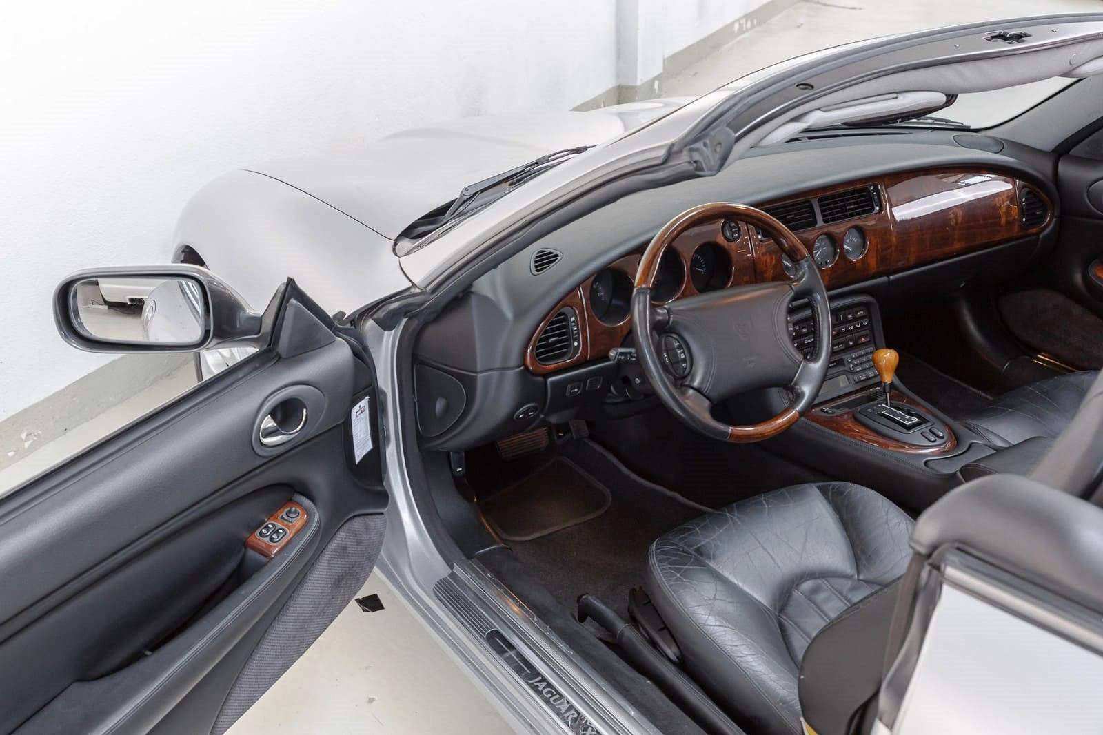 1999 - JAGUAR XK8 CONVERTIBLE, foto 12
