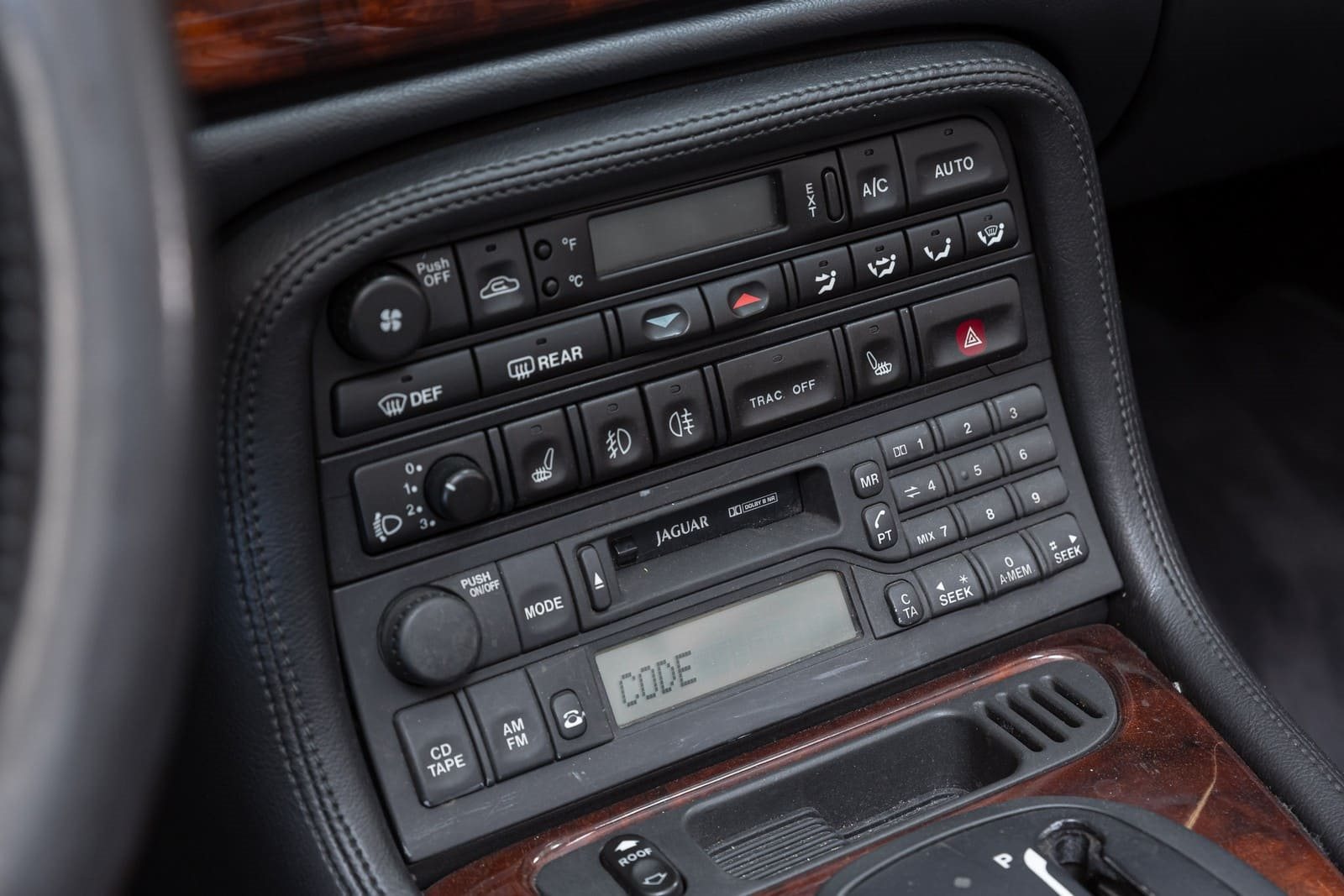 1999 - JAGUAR XK8 CONVERTIBLE, foto 17