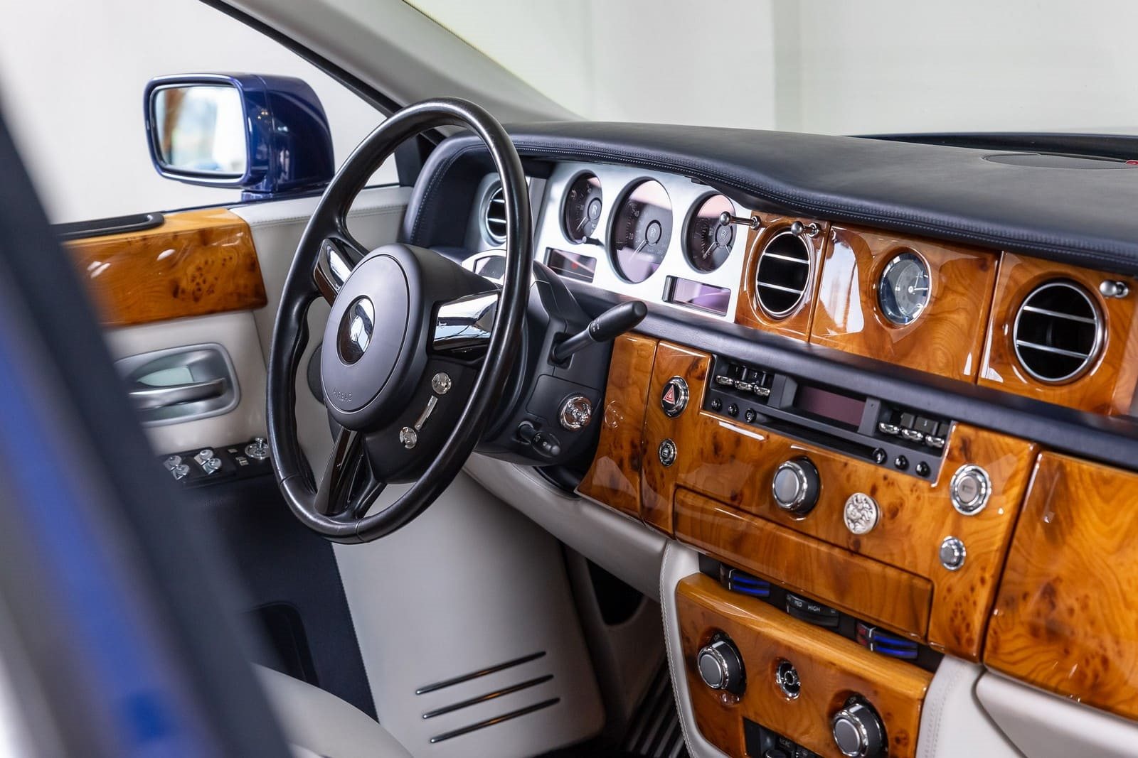 2003 - ROLLS-ROYCE PHANTOM BLUE, foto 24