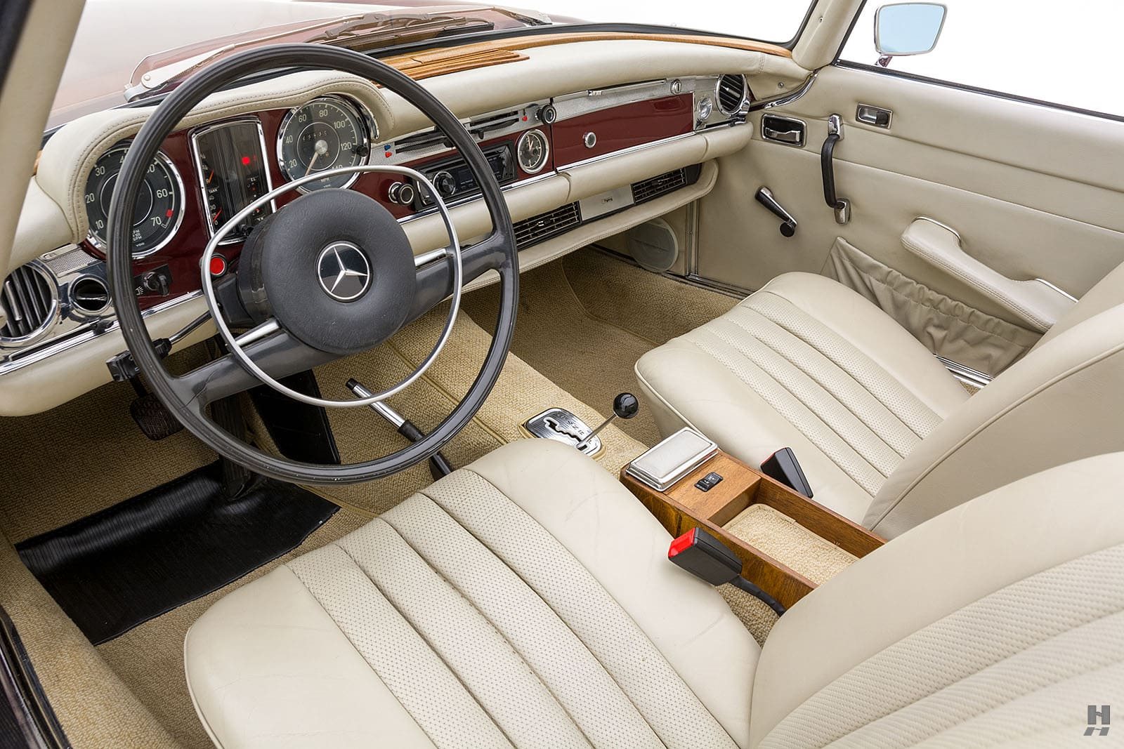 1970 - MERCEDES-BENZ 280 SL BURGUNDY RED, foto 8