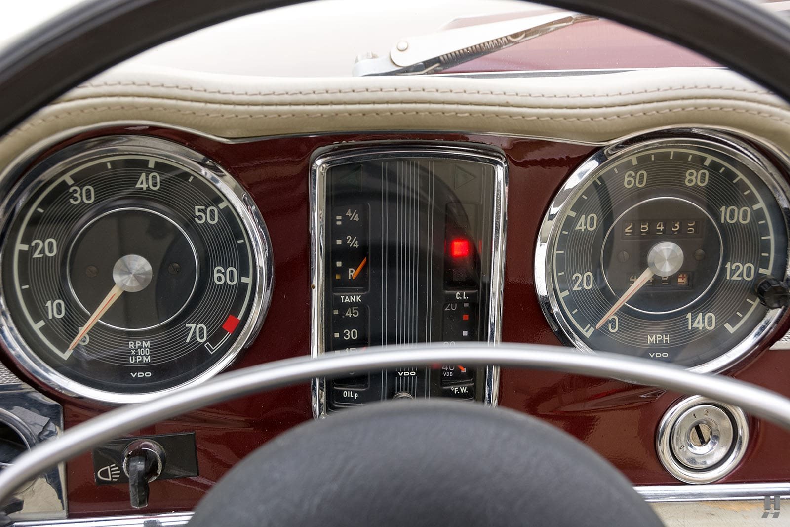 1970 - MERCEDES-BENZ 280 SL BURGUNDY RED, foto 11