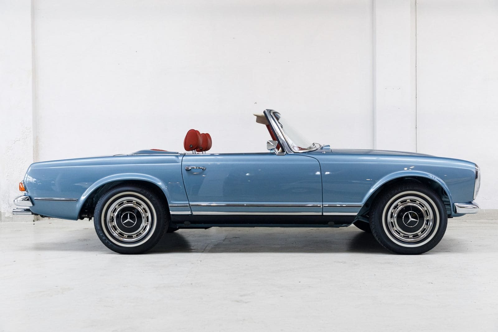 1970 - MERCEDES-BENZ 280 SL MEDIUM BLUE, foto 4