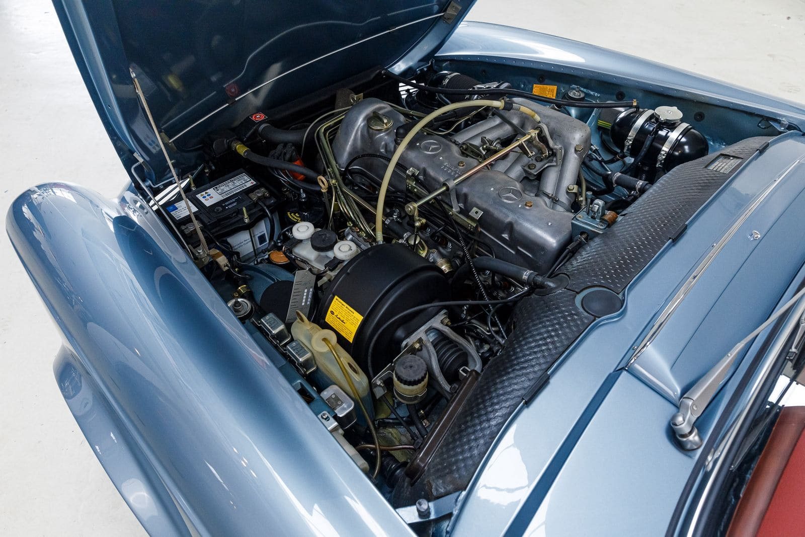 1970 - MERCEDES-BENZ 280 SL MEDIUM BLUE, foto 28