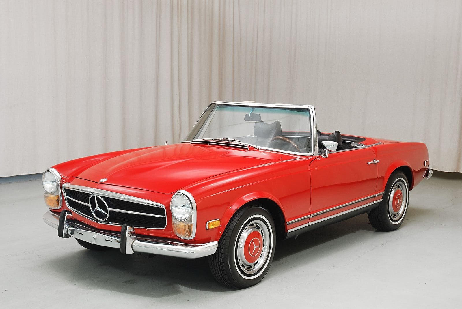 1970 - MERCEDES-BENZ 280 SL SIGNAL RED, foto 1