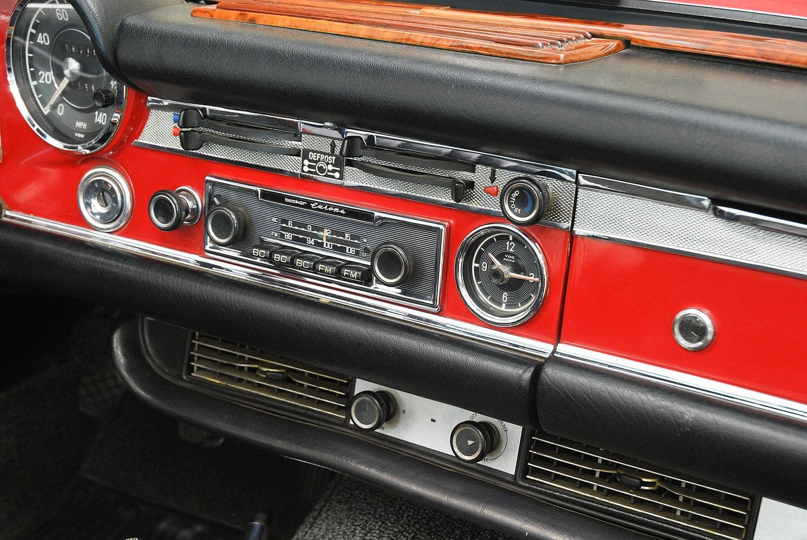 1970 - MERCEDES-BENZ 280 SL SIGNAL RED, foto 7