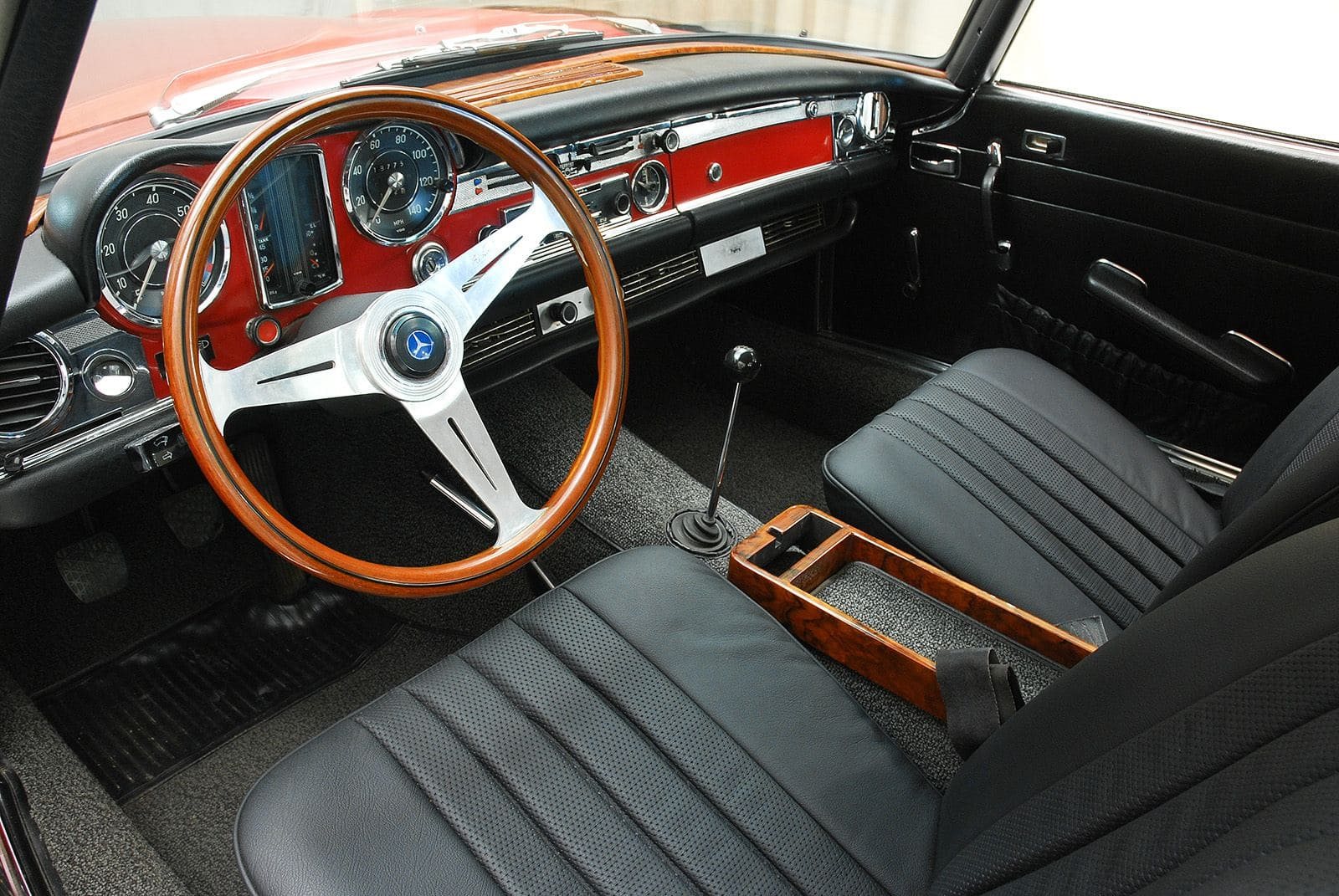 1970 - MERCEDES-BENZ 280 SL SIGNAL RED, foto 33