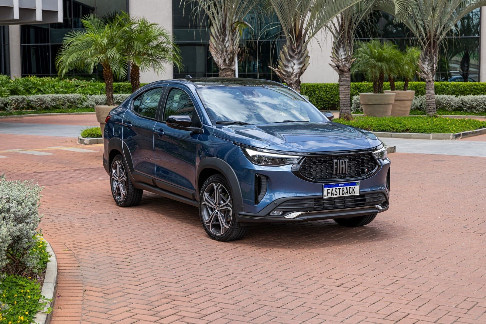 FIAT FASTBACK HYBRID, foto 6