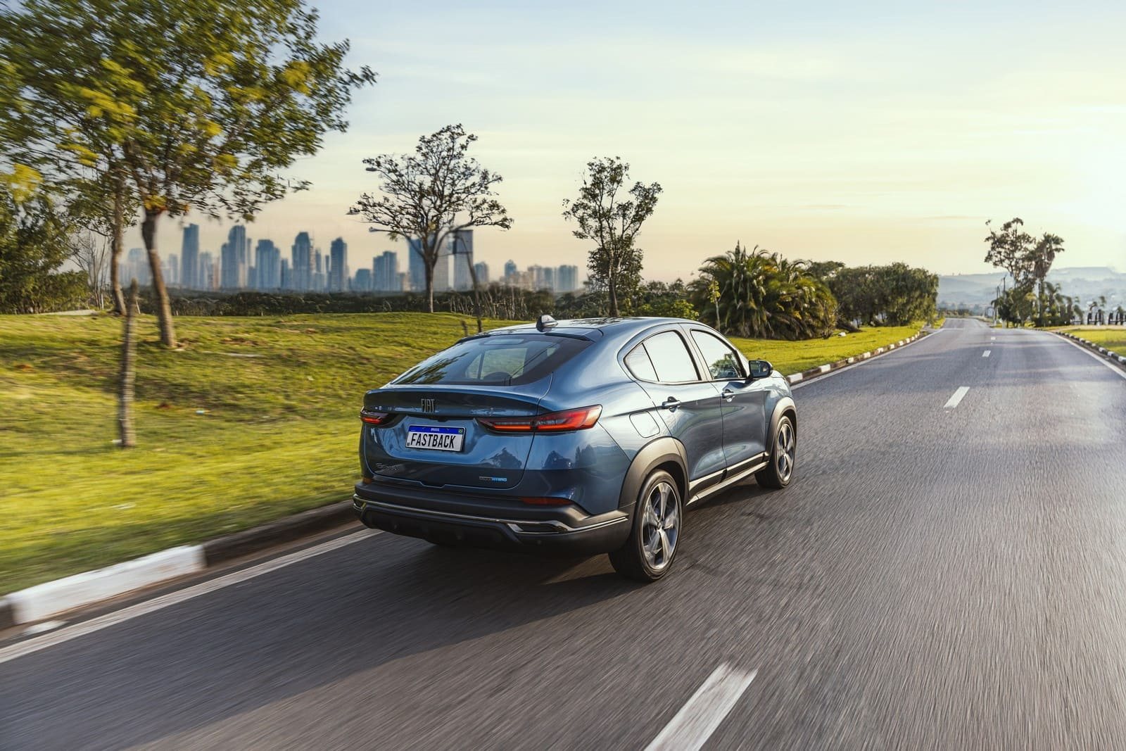 FIAT FASTBACK HYBRID, foto 14
