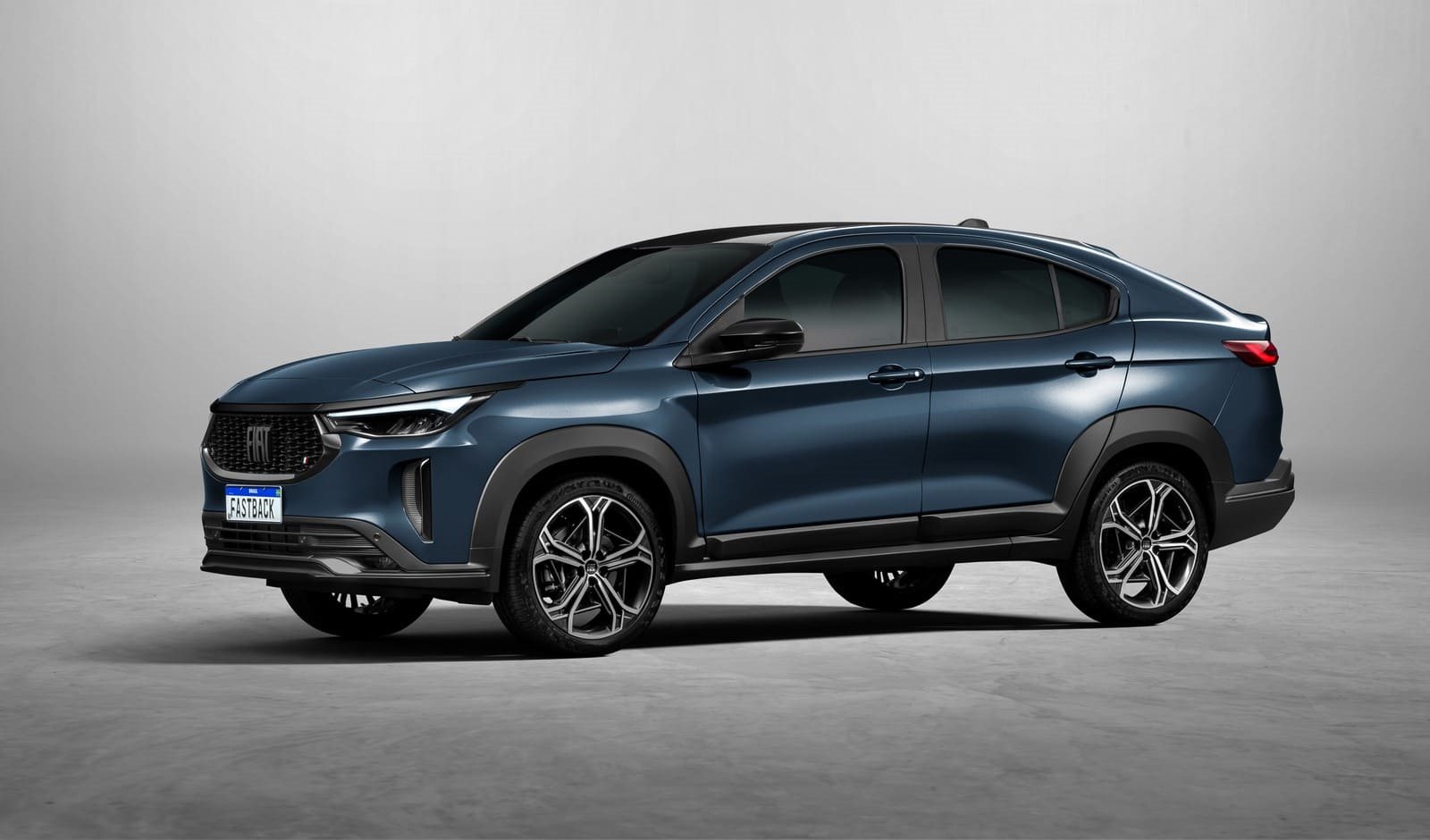 FIAT FASTBACK HYBRID, foto 23