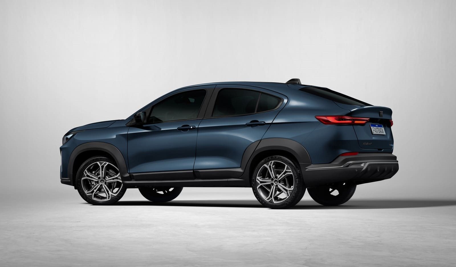 FIAT FASTBACK HYBRID, foto 26