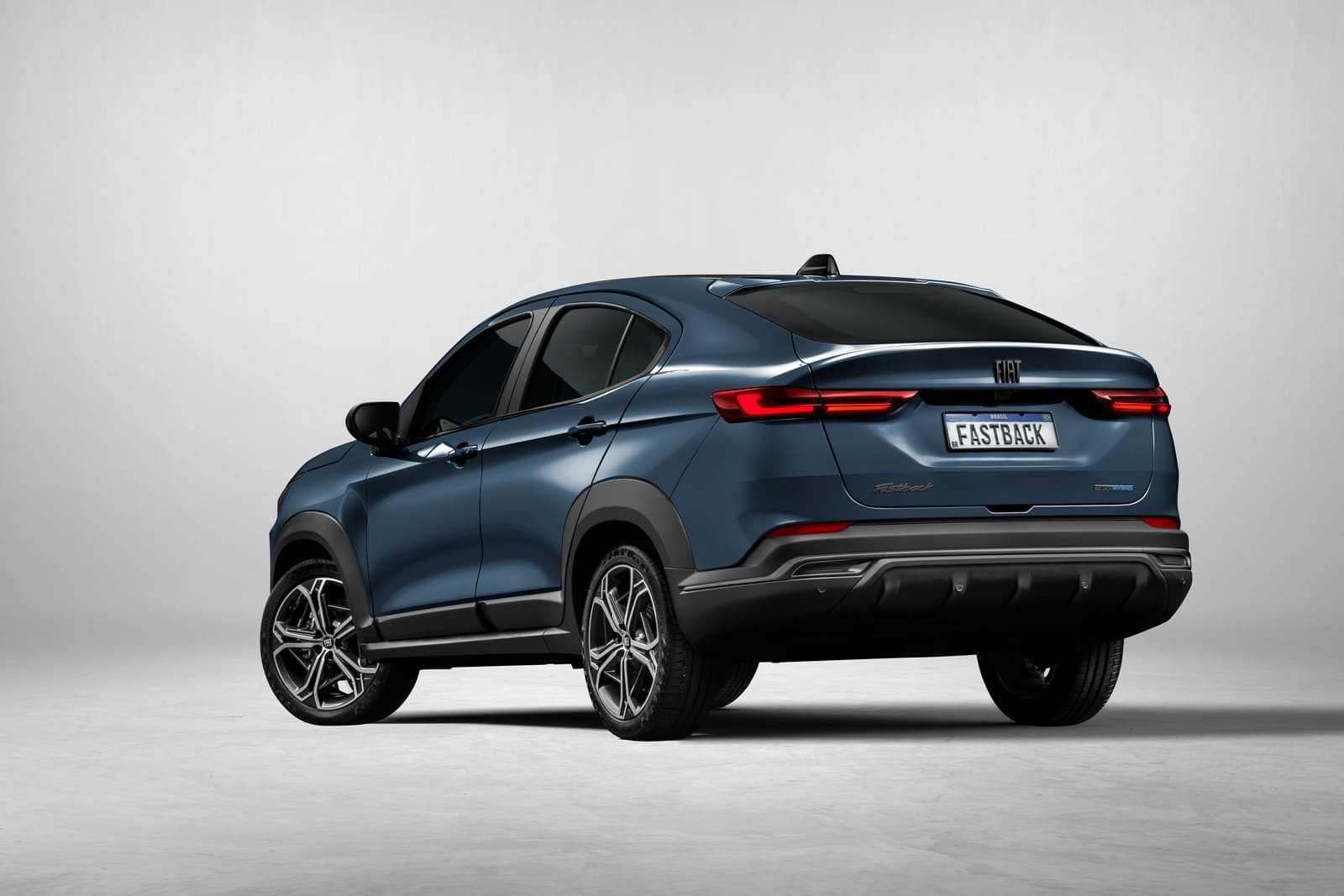 FIAT FASTBACK HYBRID, foto 27