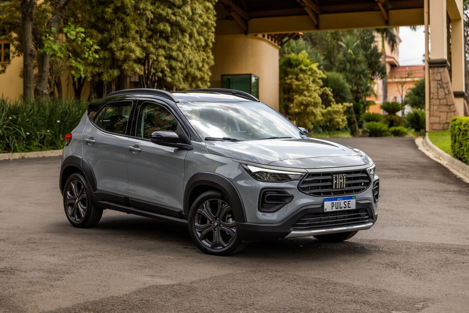 FIAT PULSE HYBRID, foto 1